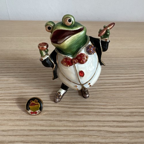 Hidden treasures toad - hidden,