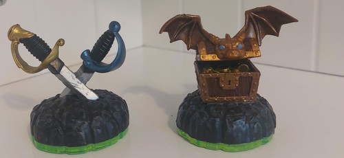 Skylanders hidden treasure - skylanders,