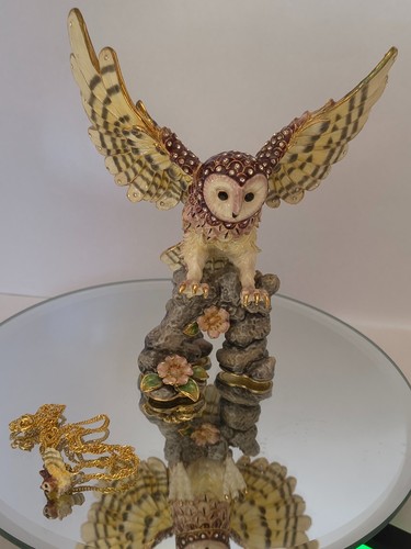 Owl limited edition - , arora