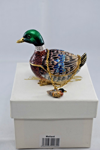 Arora hidden treasures trinket - hidden,