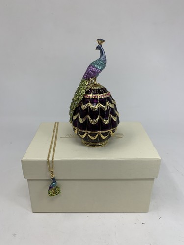 Hidden treasures trinket box - hidden,