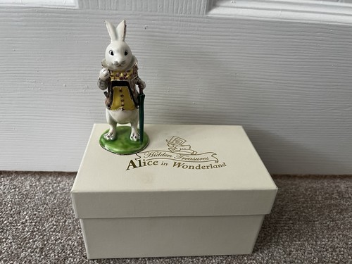 Hidden treasures alice - alice, in