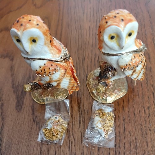 Apair hidden treasures barn - of,