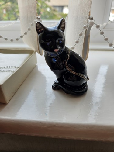 Adorn hidden treasures black - adorn,